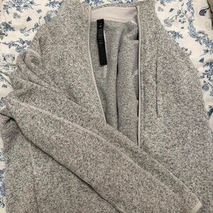 Lululemon Sojourn Fleece-Lined Knit Jacket size men's XL like new grey and white